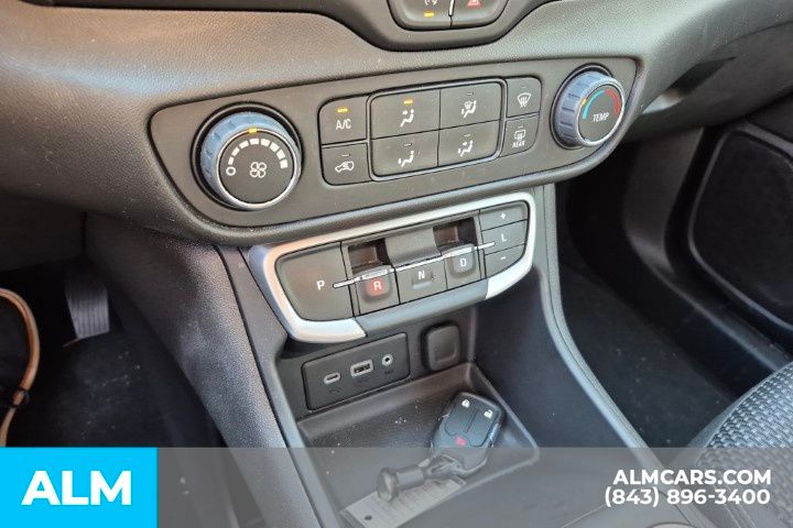 2024 Gmc Terrain SLE photo 14