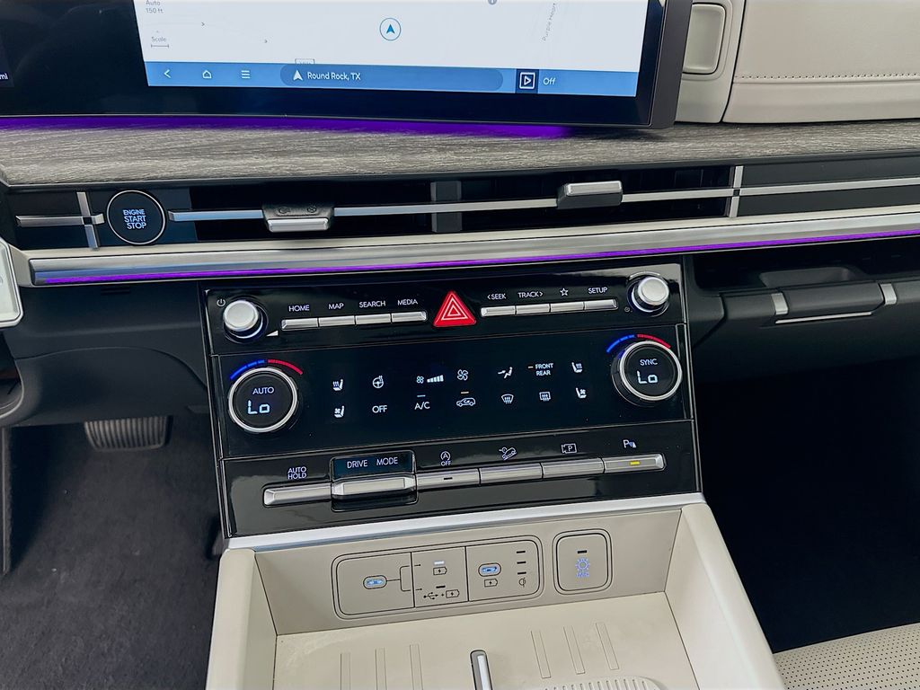2024 Hyundai Santa Fe Limited 16
