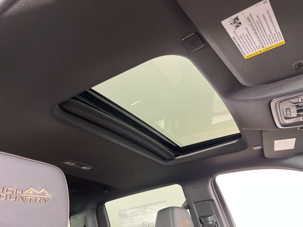 2025 Chevrolet Silverado 2500 High Country 6