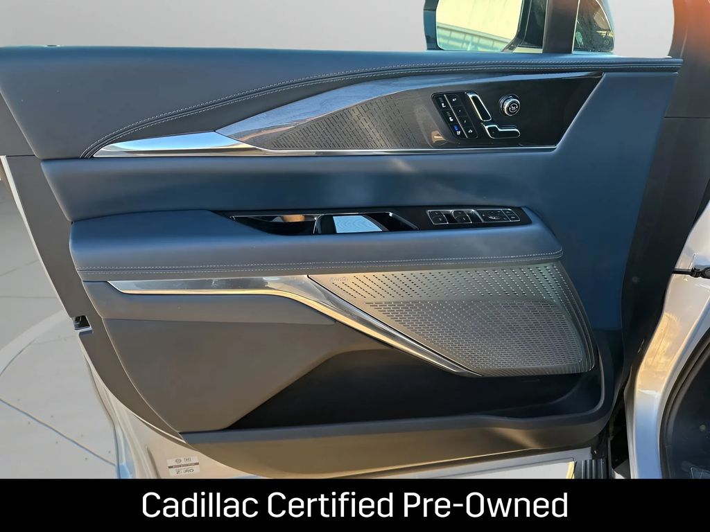 Used Car 2025 Cadillac Escalade Iq  Luxury 2 For Sale Under $120,000 In Austin, Texas