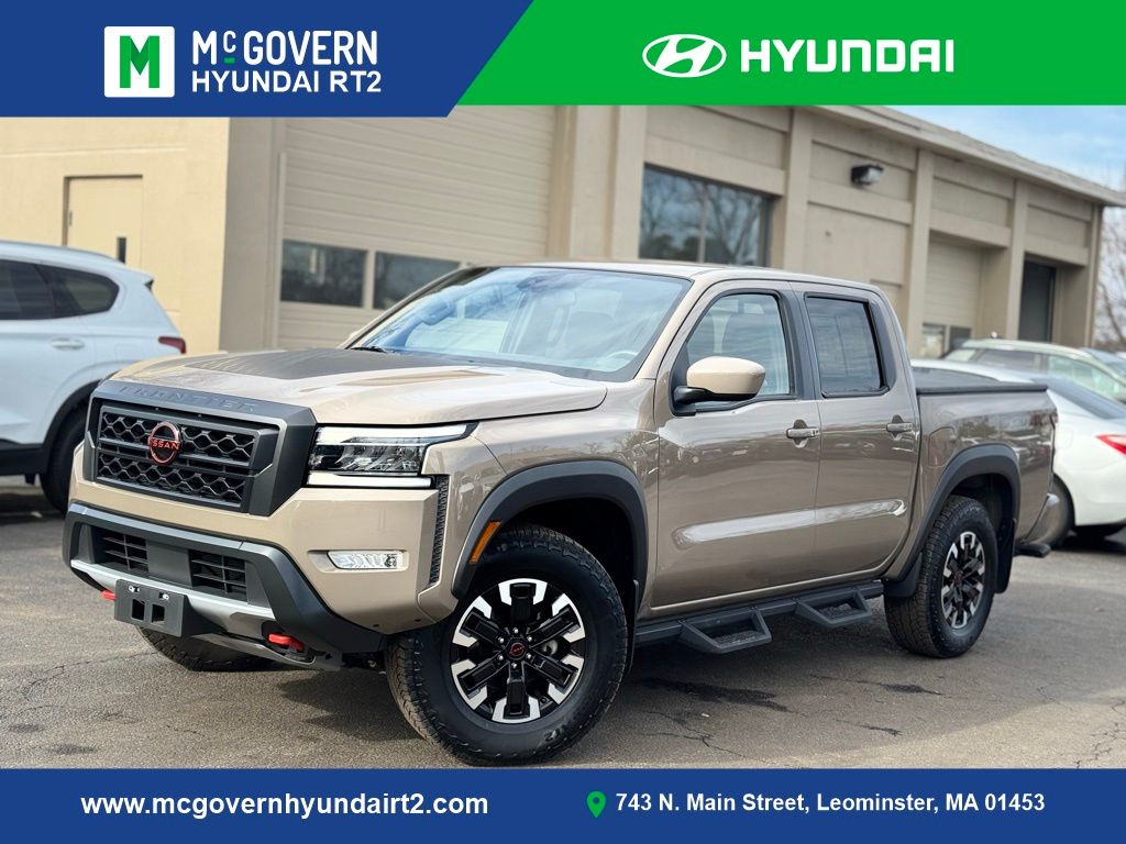 Baja Storm 2023 Nissan Frontier PRO-4X Crew Cab 4WD Pickup Truck Four-Wheel Drive 9-Speed Automatic