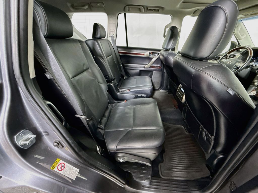 Thumbnail: 2017 Lexus GX - 29