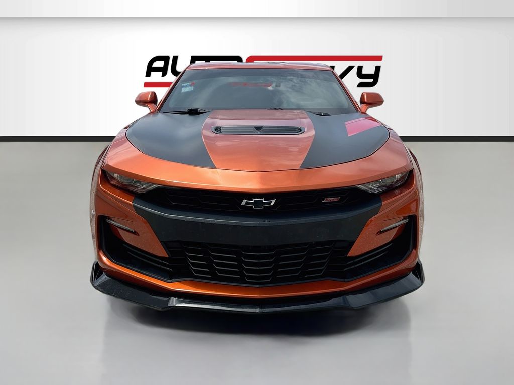 Used 2022 Red Chevrolet SS image 2