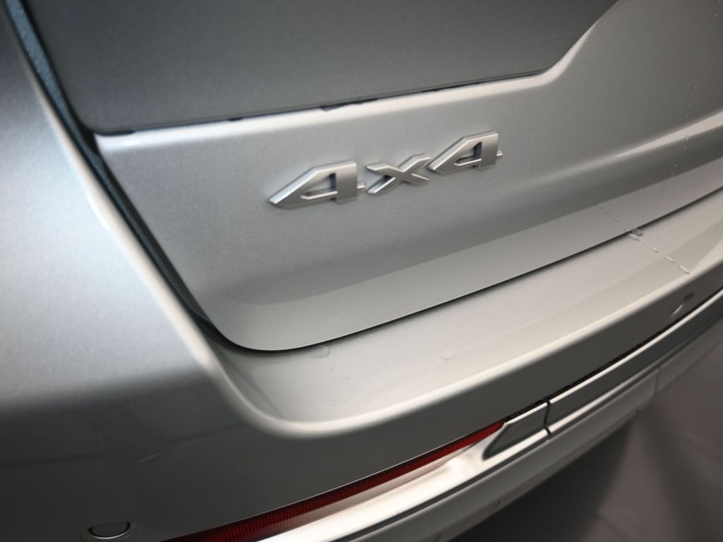 New 2025 Silver Zynith Jeep Summit image 46