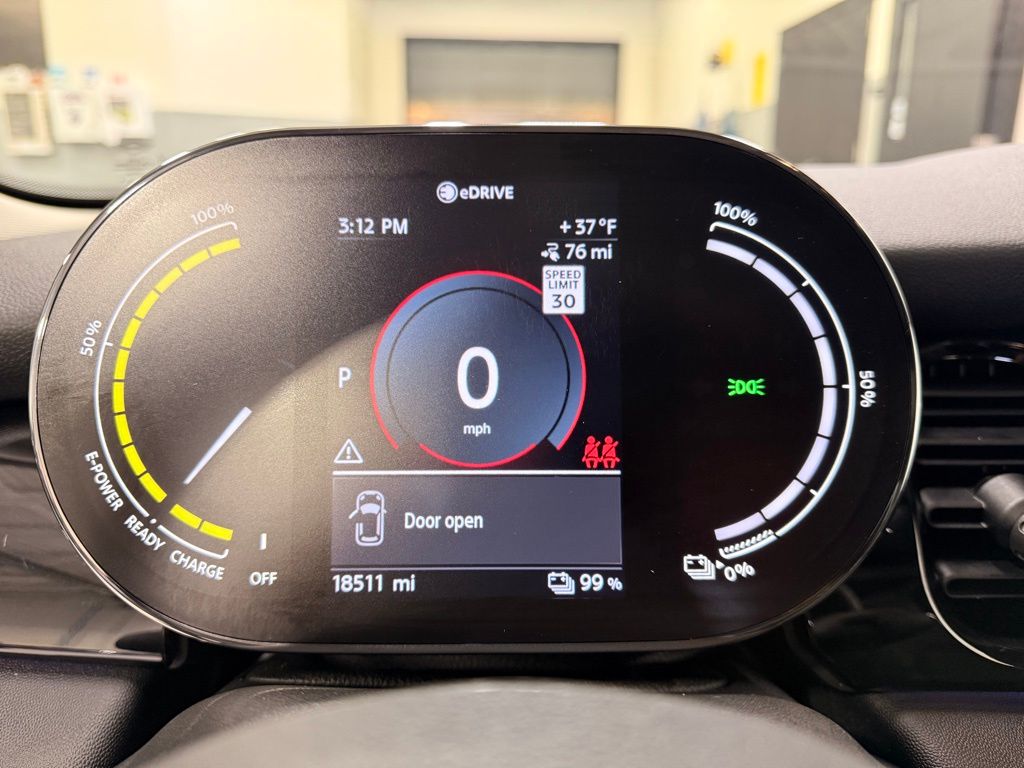 Thumbnail: 2022 MINI Cooper - 15