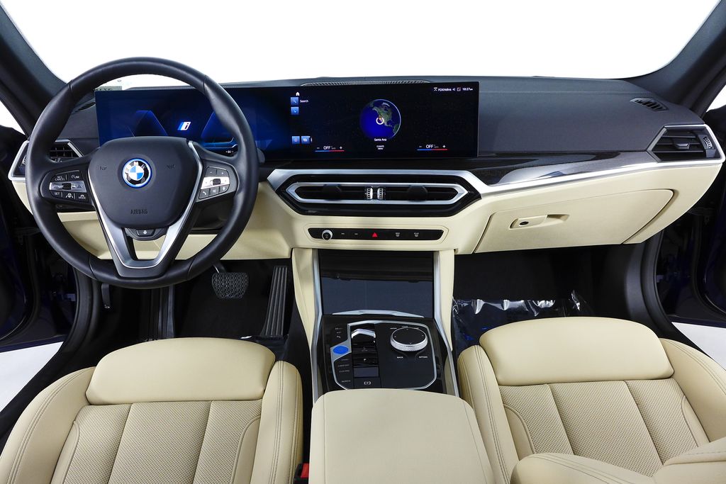 2023 BMW i4 eDrive35 25