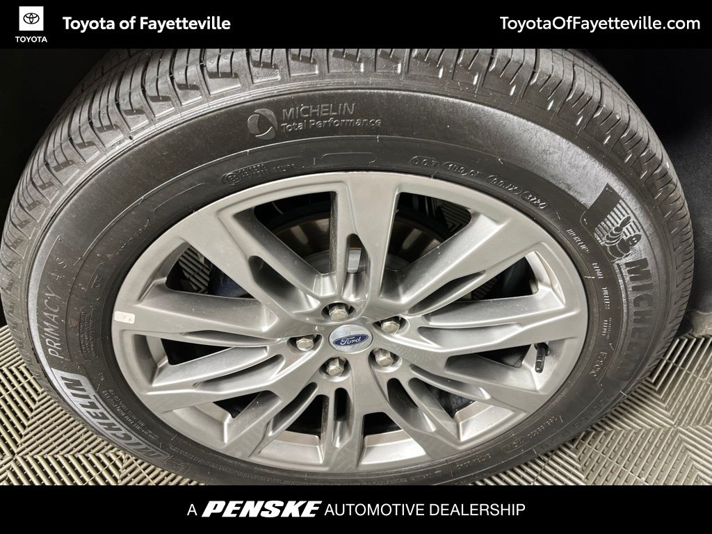 Thumbnail: 2025 Ford Explorer - 21