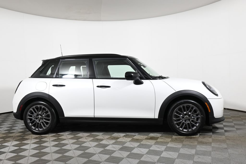 Thumbnail: 2026 MINI Cooper - 8