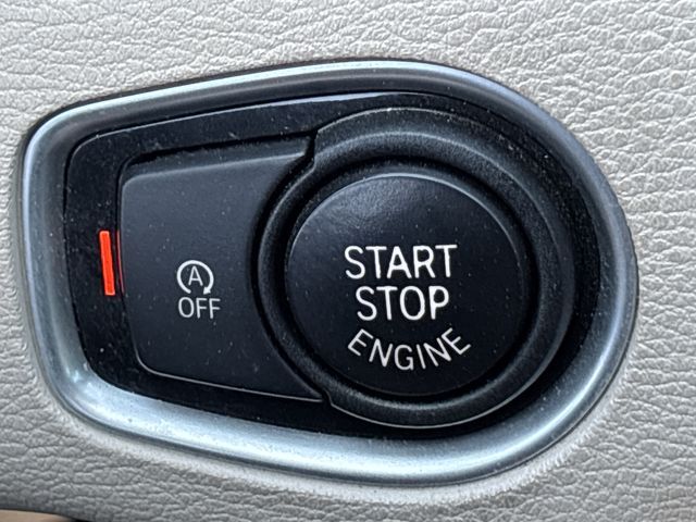 Used 2019 White BMW xDrive28i image 22