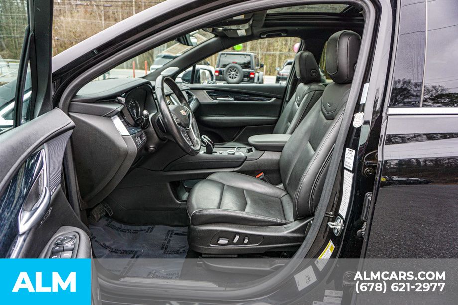 Used 2024 Black Cadillac Premium Luxury image 21