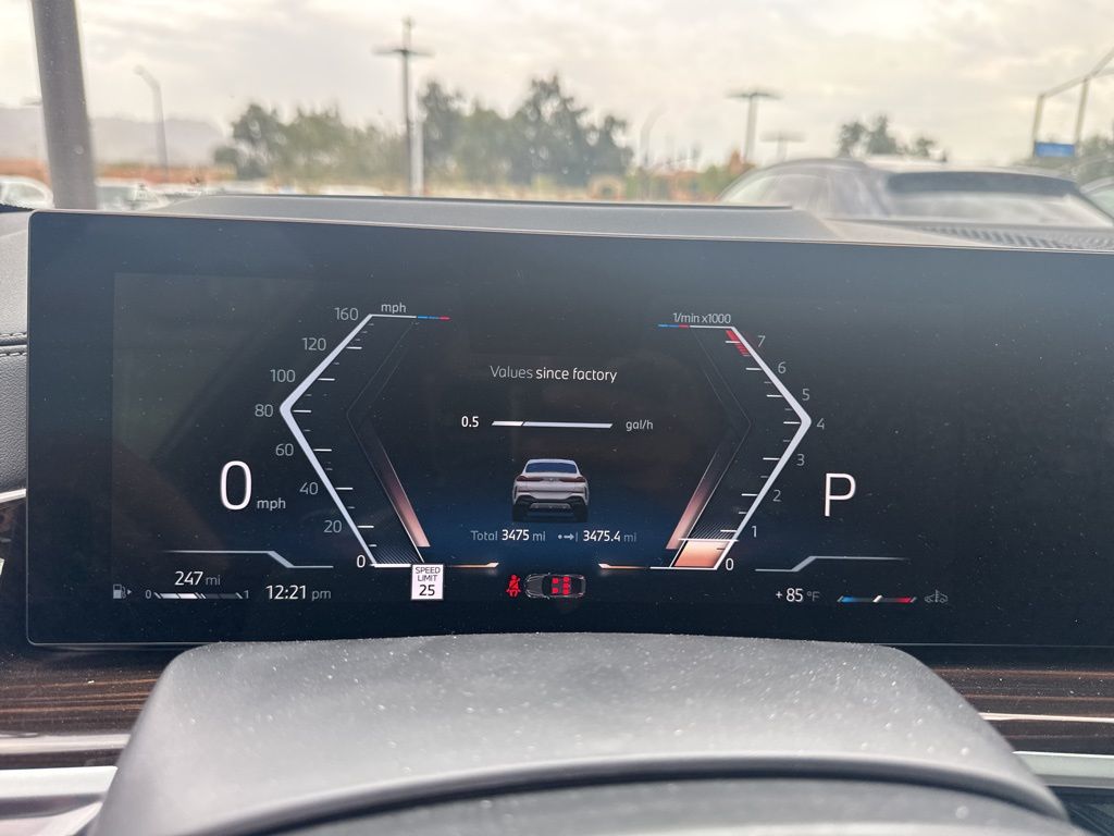 2025 BMW X6 xDrive40i 6