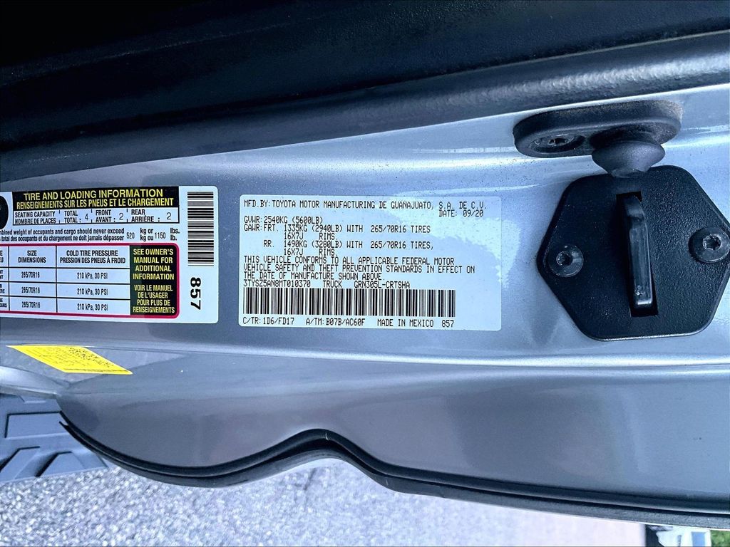 2021 Toyota Tacoma — photo 9