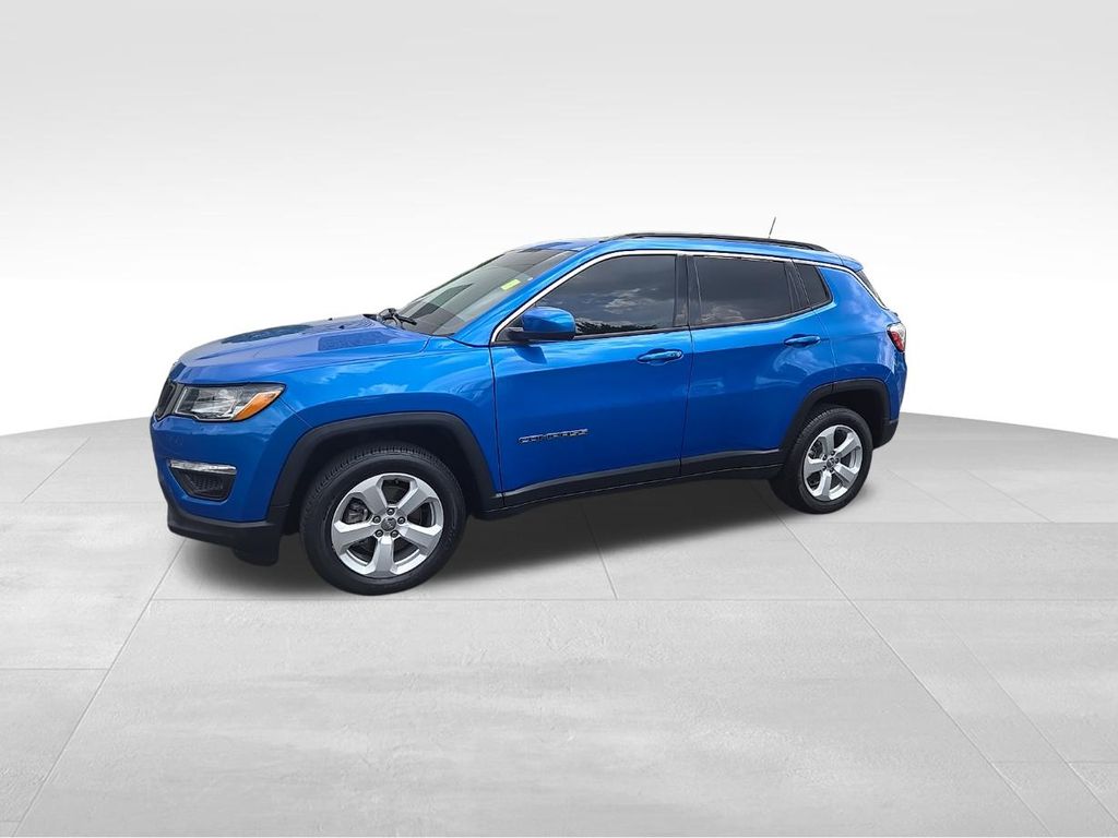 Laser Blue Pearlcoat 2019 Jeep Compass SUV / Crossover Four-Wheel Drive 9-Speed Automatic