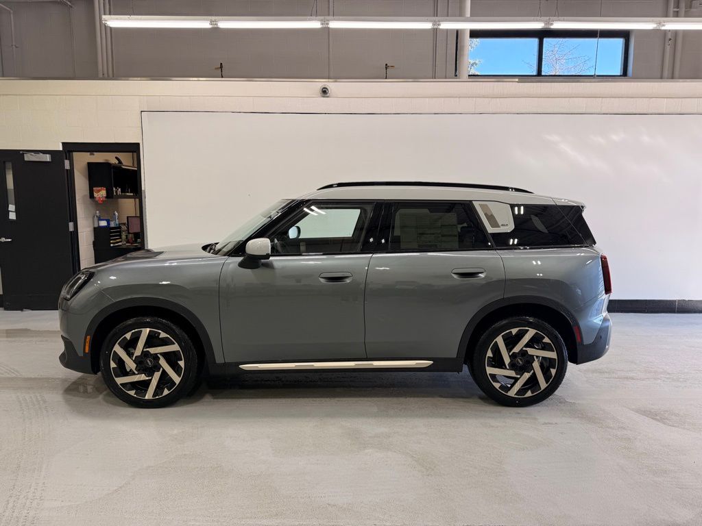 Thumbnail: 2026 MINI Cooper Countryman - 2