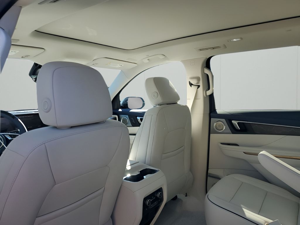 New 2026 Gray Buick Avenir image 18