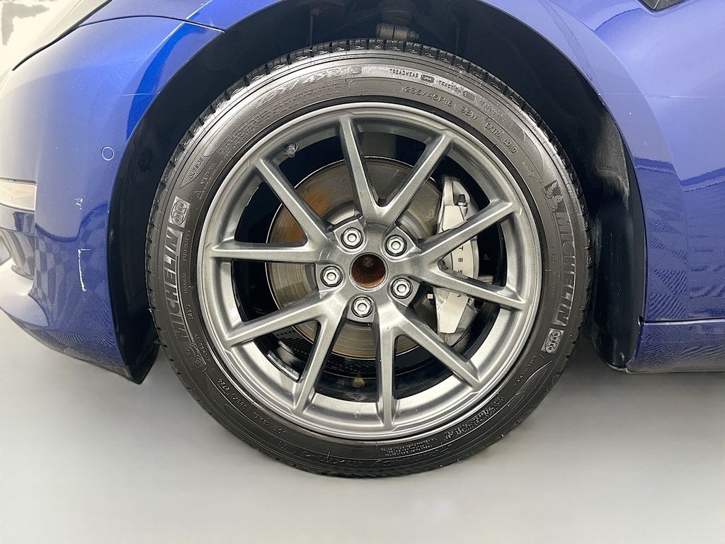 Thumbnail: 2021 Tesla Model 3 - 32