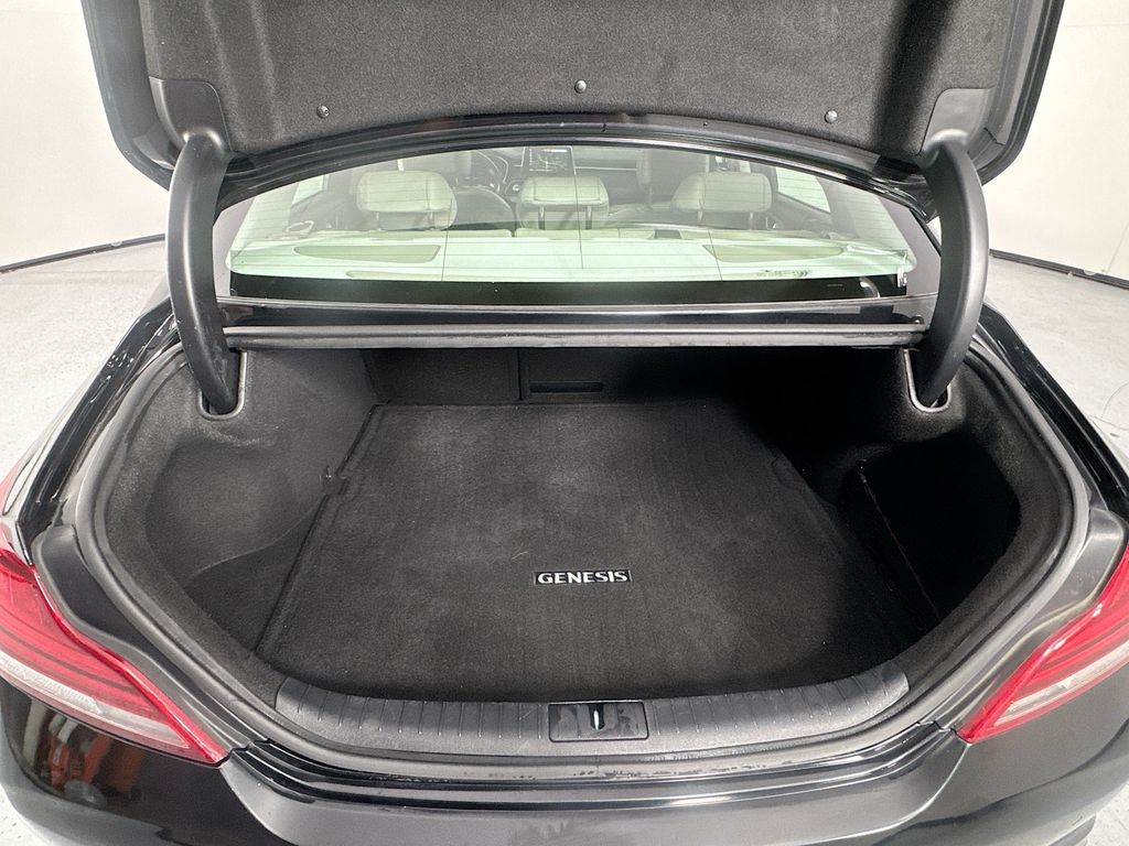 Used Car 2020 Genesis G70  2.0t For Sale Under $25,000 In Austin, Texas