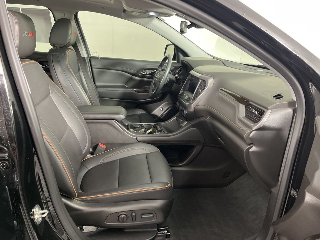 Thumbnail: 2022 GMC Acadia - 7