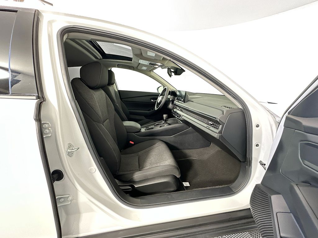 Thumbnail: 2025 Honda Accord - 29