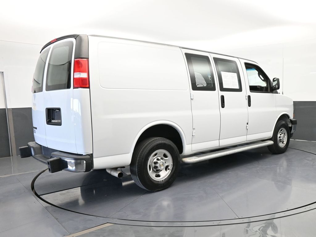 Used 2024 Summit White Chevrolet Work Van image 6