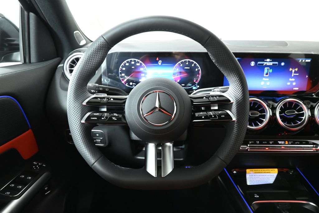 2025 Mercedes-Benz GLA 250 4MATIC 17