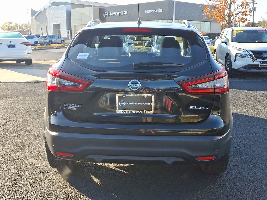 2021 Nissan Rogue Sport SL 5