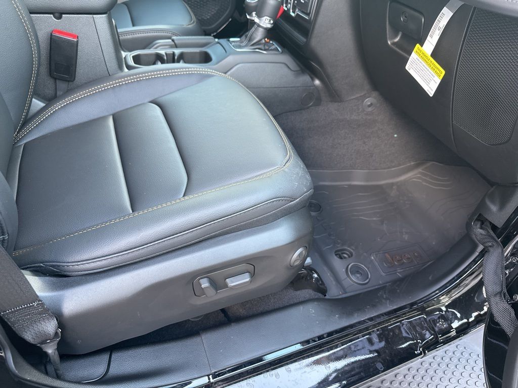 New Car 2025 Jeep Wrangler  Sahara For Sale In Austin, Texas