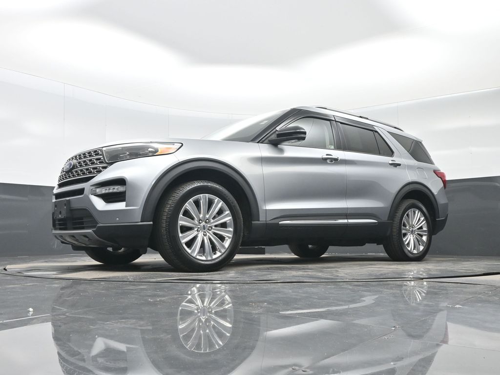2020 Ford Explorer Limited Silver at Matthews Motors of Wilmington