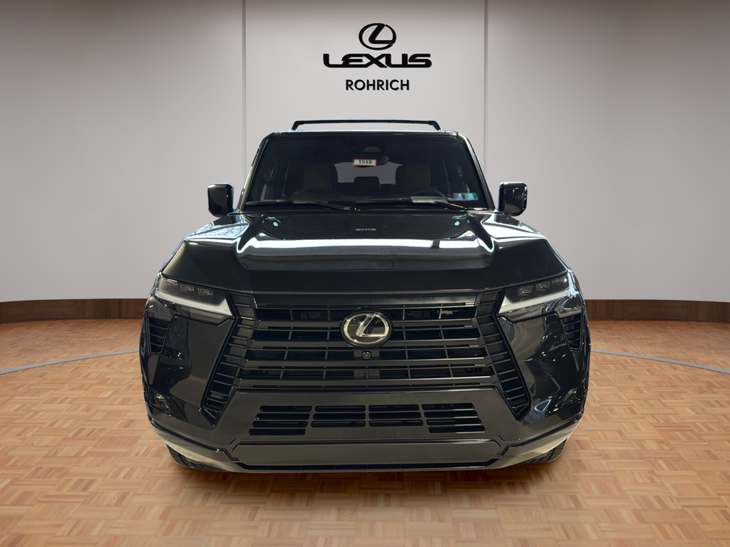 2025 Lexus GX Premium's photo
