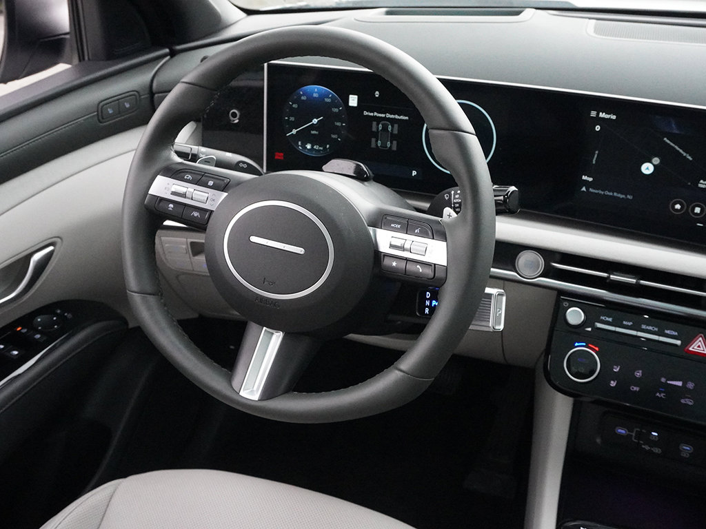 Used 2025 White Hyundai Limited image 30