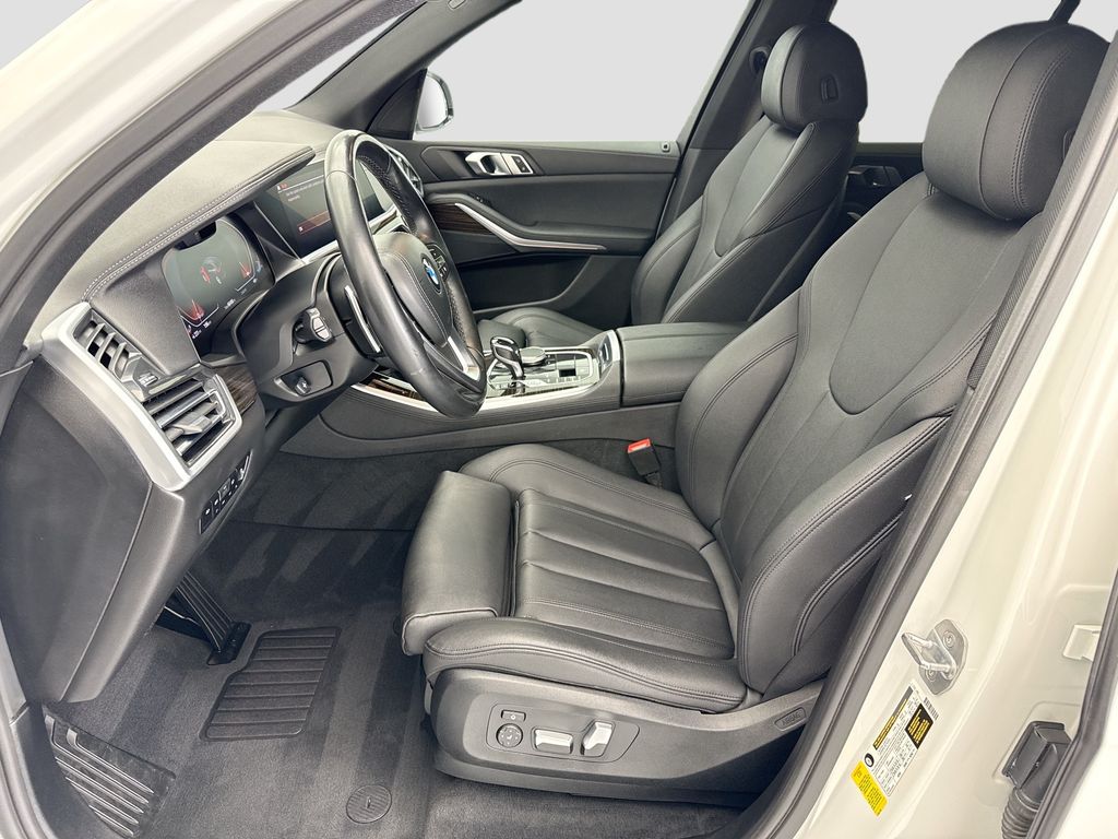 Thumbnail: 2020 BMW X5 - 18