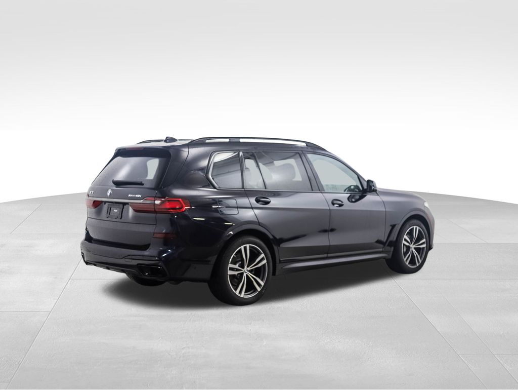 Thumbnail: 2022 BMW X7 - 5