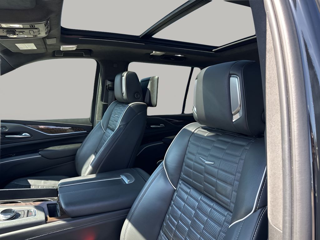 Used Car 2023 Cadillac Escalade  Sport Platinum For Sale Under $80,000 In Austin, Texas