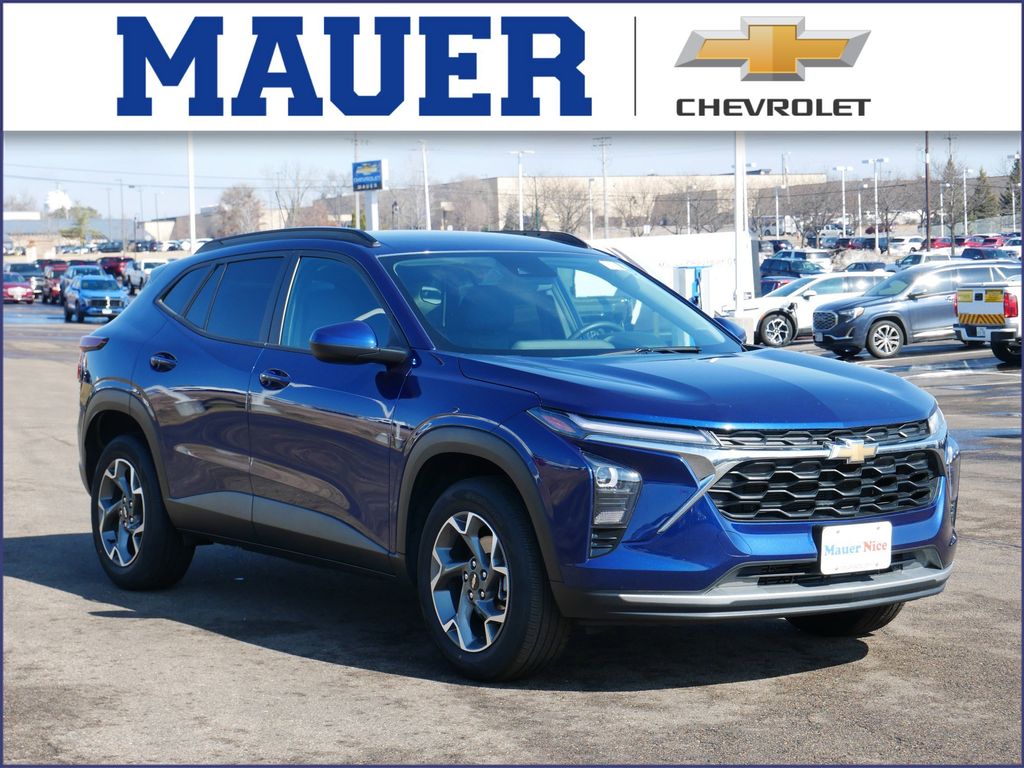 2024 Chevrolet Trax LT FWD