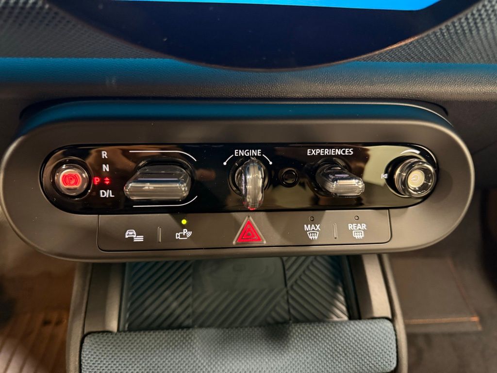 Thumbnail: 2025 MINI Cooper Countryman - 18