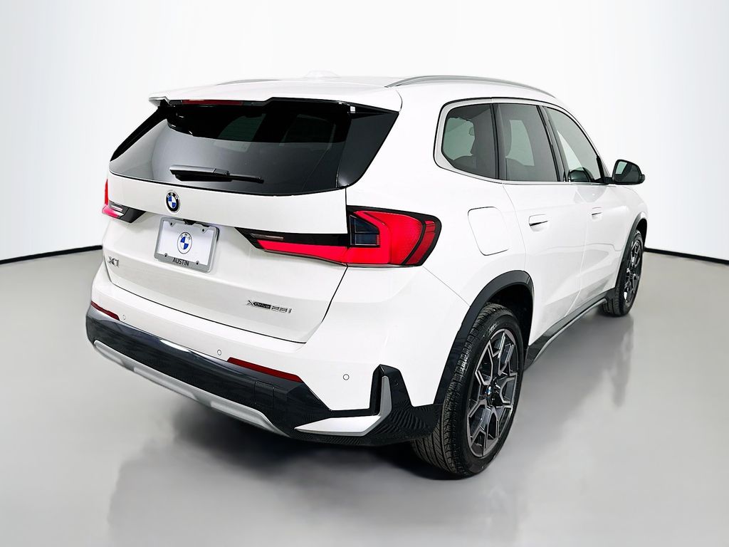 Thumbnail: 2026 BMW X1 - 5