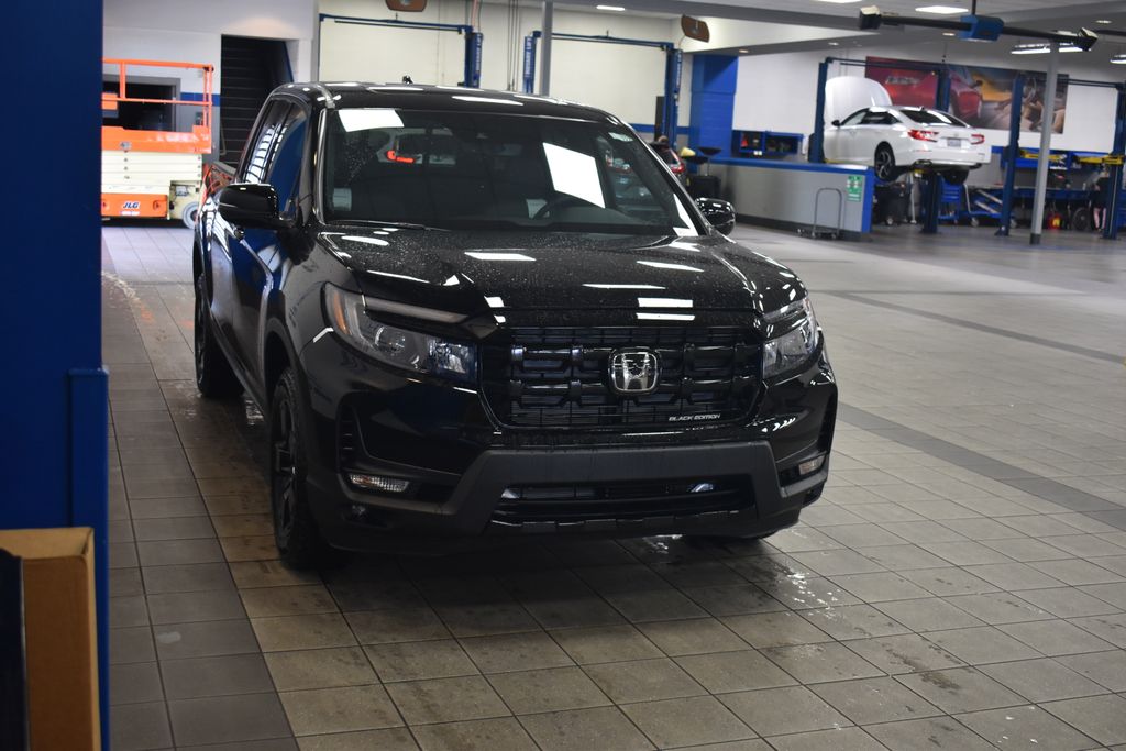 Thumbnail: 2025 Honda Ridgeline - 3
