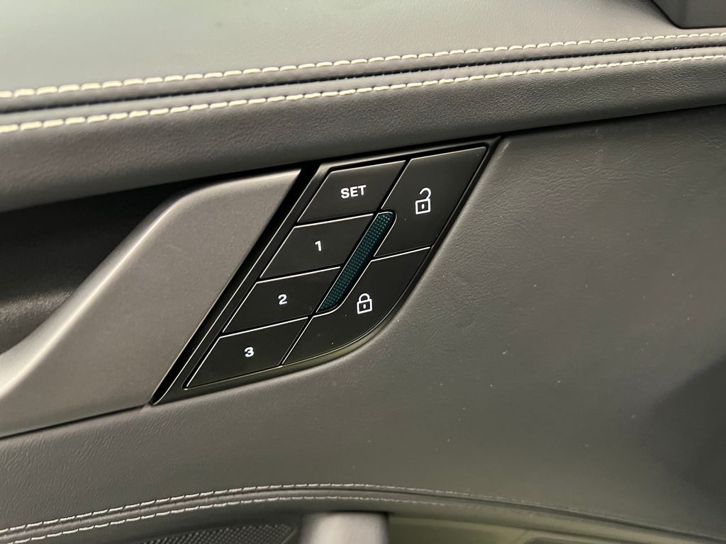 Thumbnail: 2026 Porsche 911 - 32