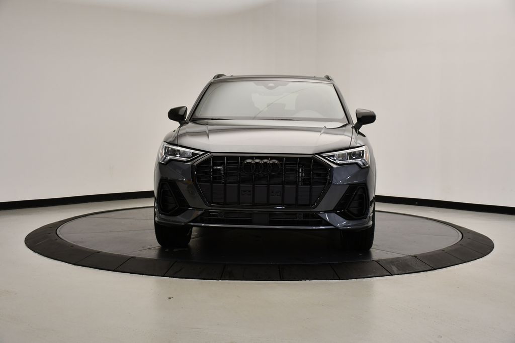 Thumbnail: 2025 Audi Q3 - 8