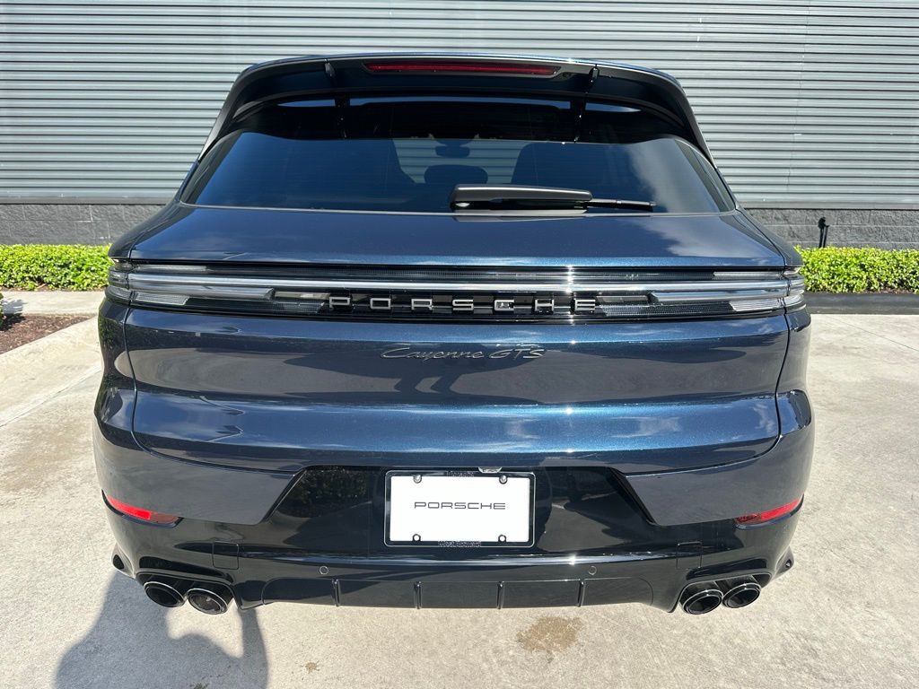 Thumbnail: 2025 Porsche Cayenne - 12