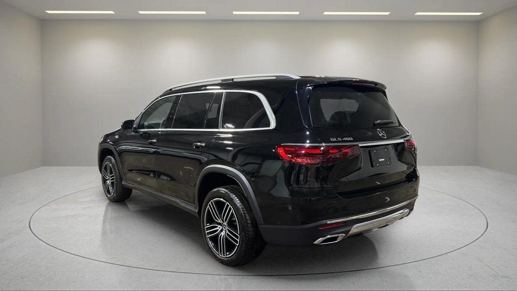 Used 2025 Black Mercedes-Benz GLS 450 image 18