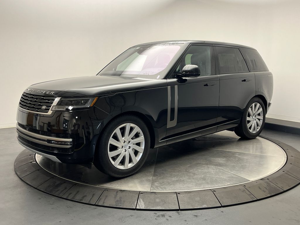2023 Land Rover Range Rover SE -
                Darien, CT