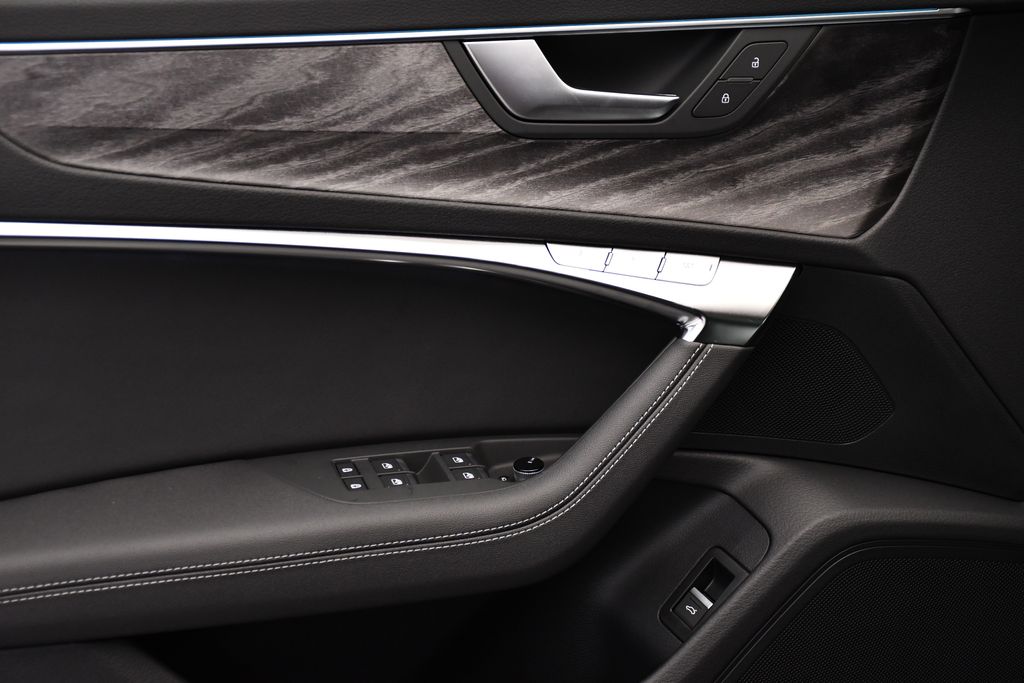 2025 Audi A6  32