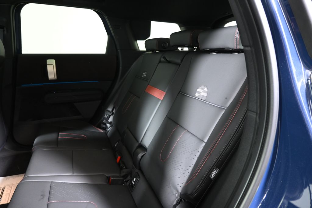 Thumbnail: 2027 MINI Cooper Countryman - 4