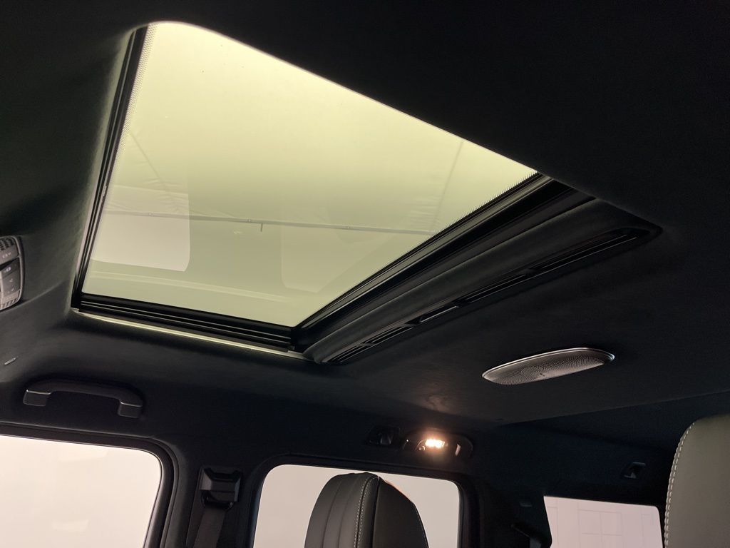 Thumbnail: 2025 Mercedes-Benz G-Class - 22