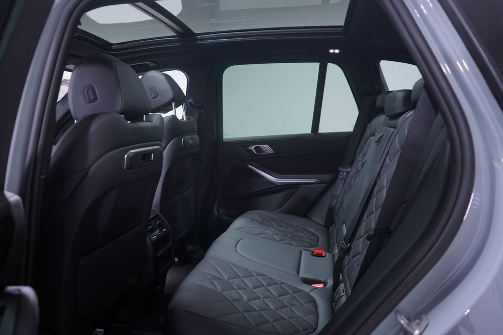 2026 BMW X5 sDrive40i 9
