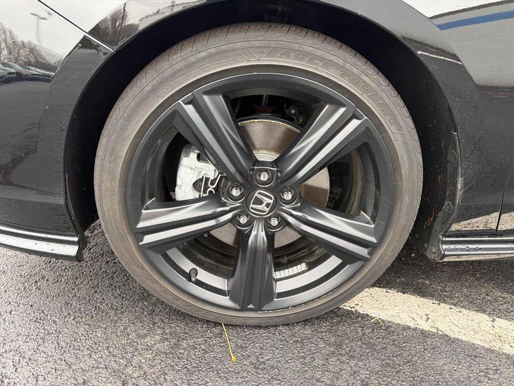 Thumbnail: 2023 Honda Accord - 10