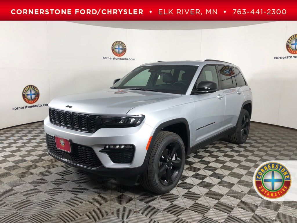 Silver Zynith 2025 Jeep Grand Cherokee Limited 4WD SUV / Crossover Four-Wheel Drive 8-Speed Automatic