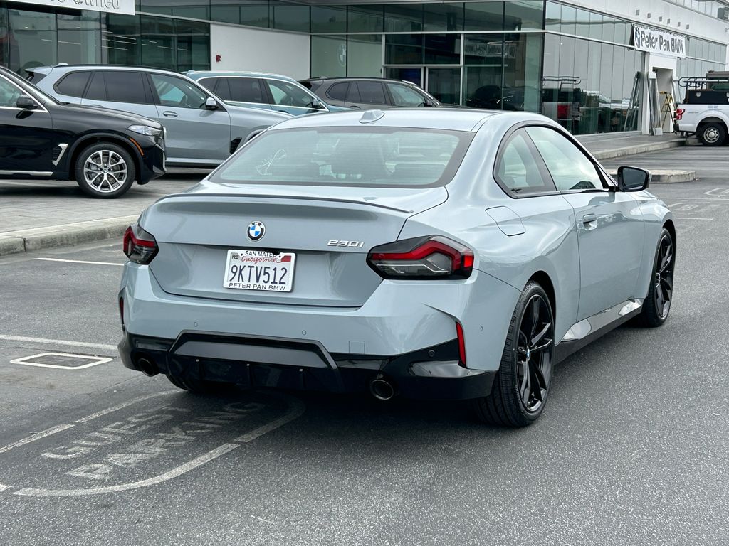 Thumbnail: 2024 BMW 2 Series - 5