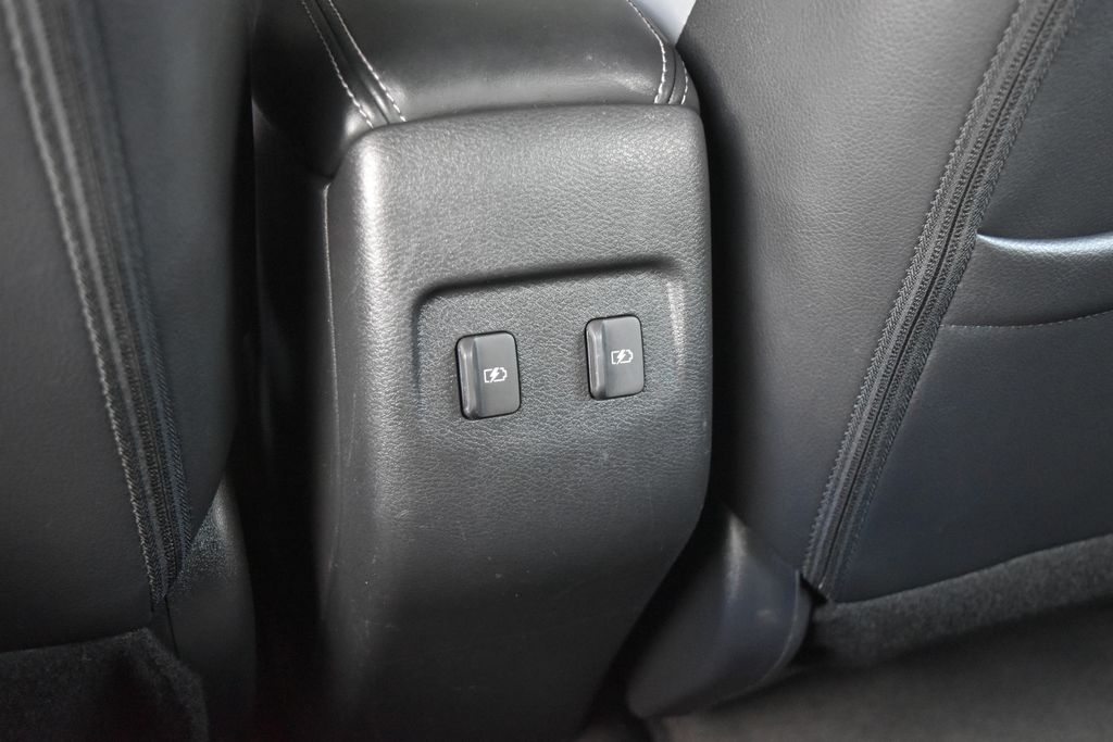 Used 2023 Nissan Kicks SUV